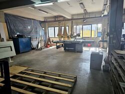 Marsiling Industrial Estate Road 1 (D25), Factory #597555081